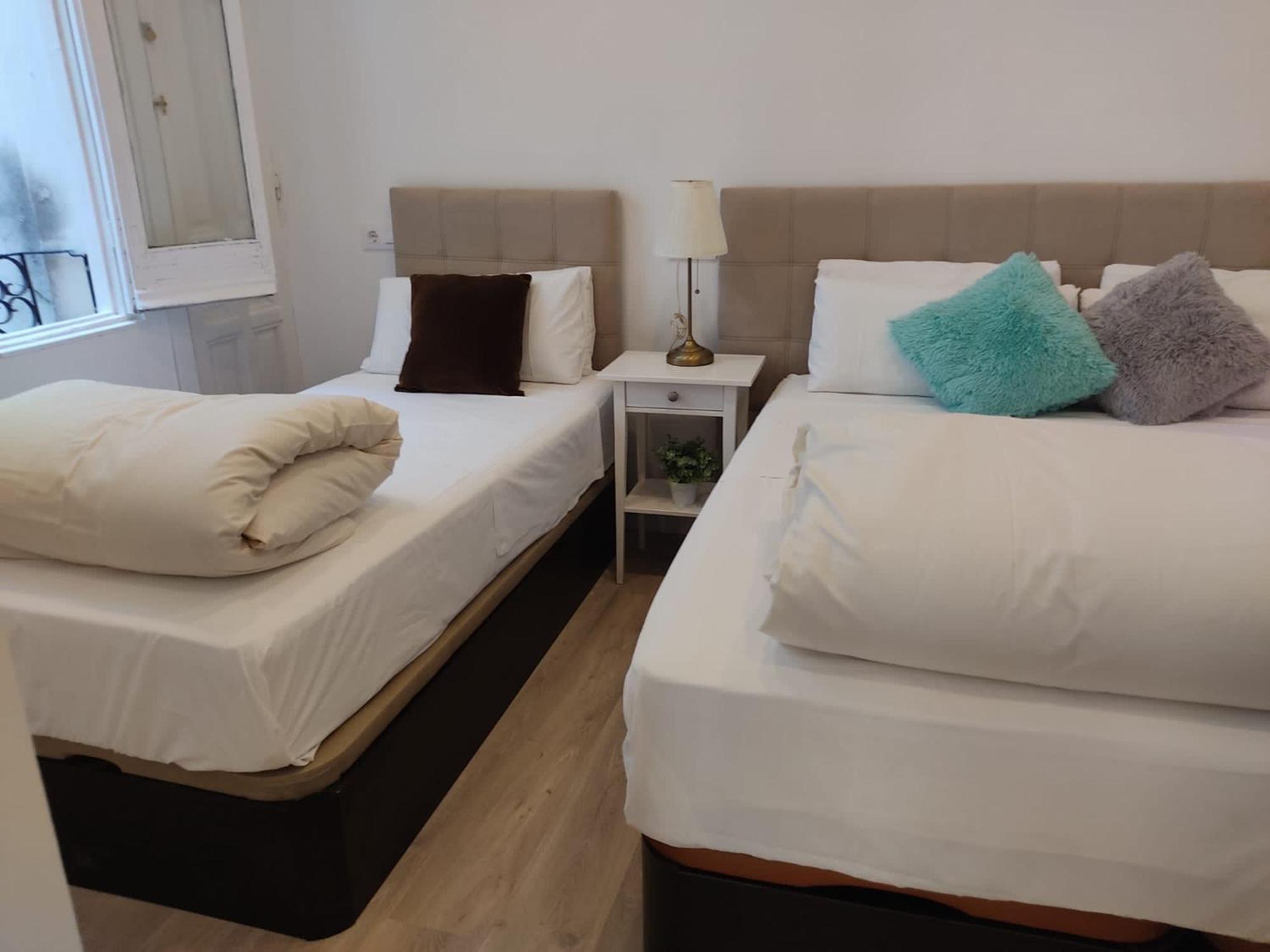 Grand Via House Hotel Мадрид Екстериор снимка
