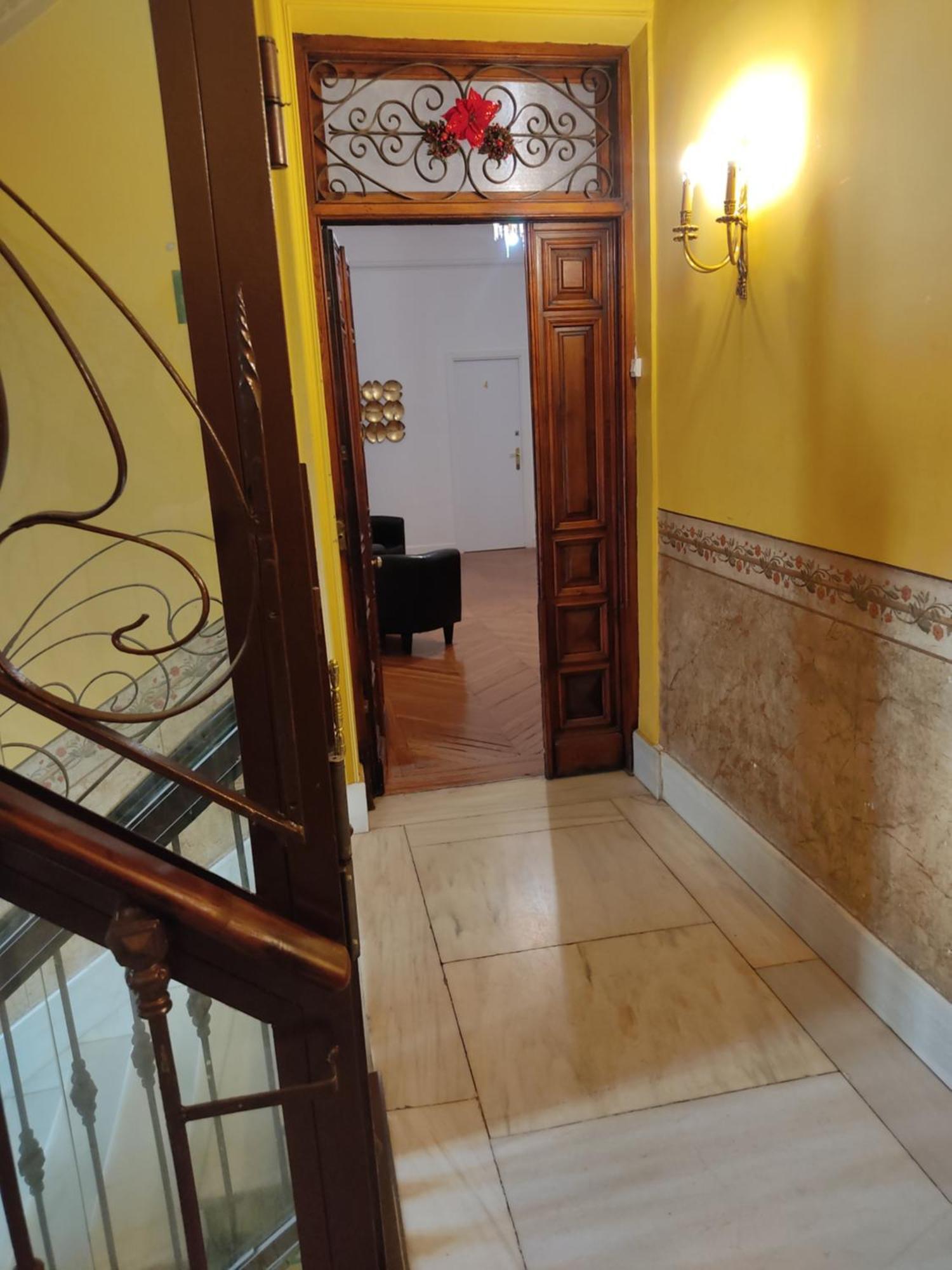 Grand Via House Hotel Мадрид Екстериор снимка
