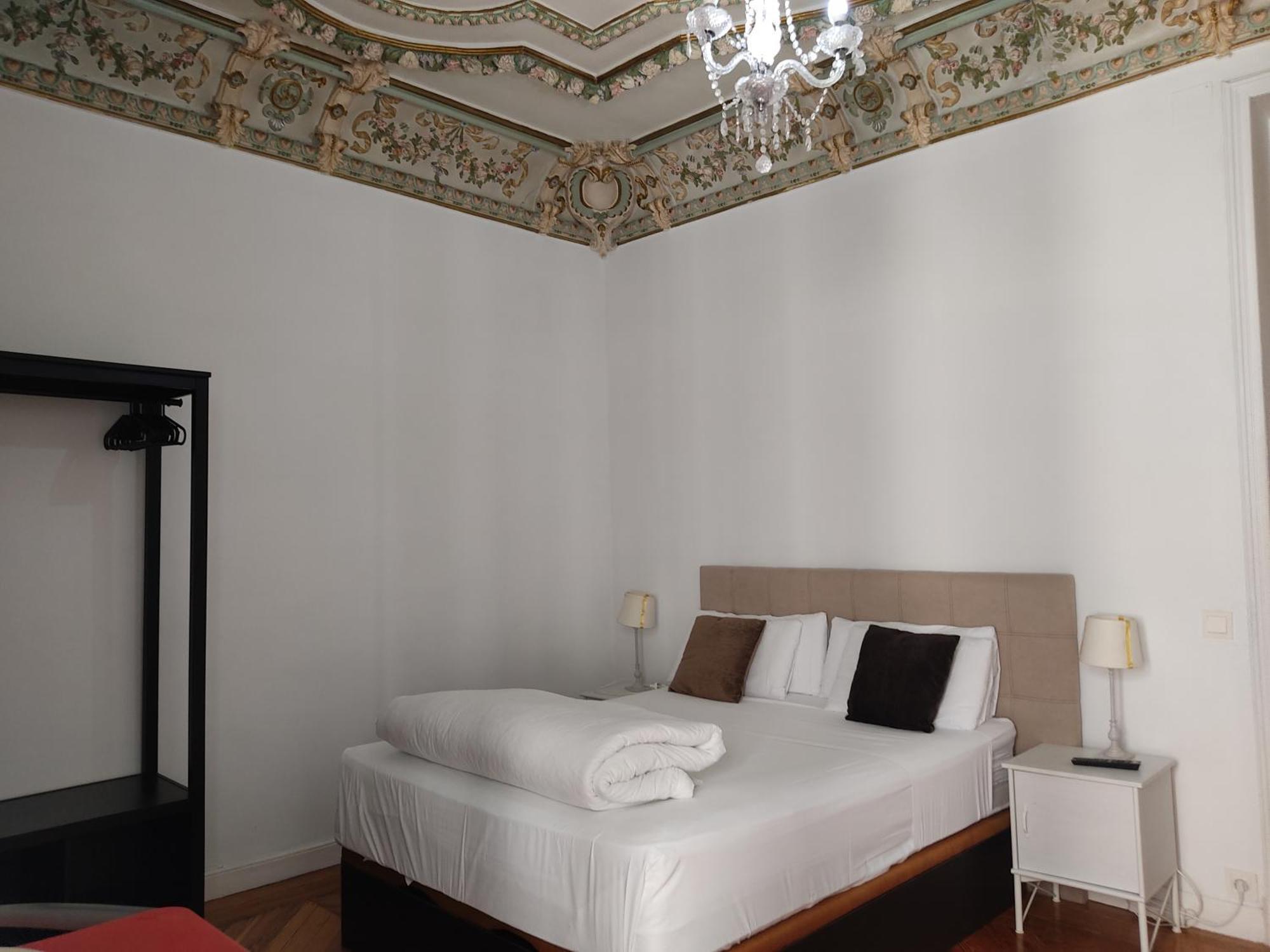 Grand Via House Hotel Мадрид Екстериор снимка