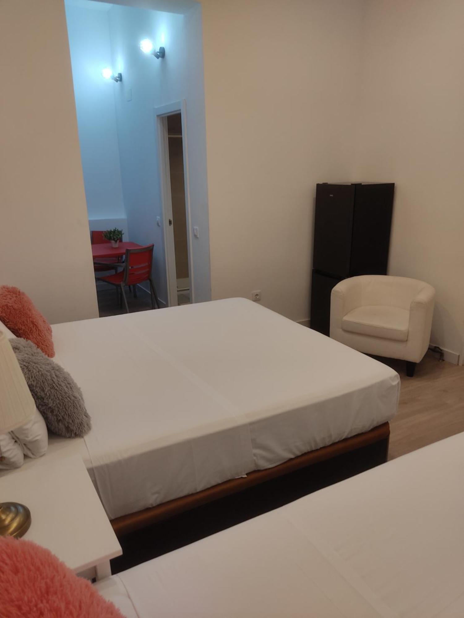 Grand Via House Hotel Мадрид Екстериор снимка