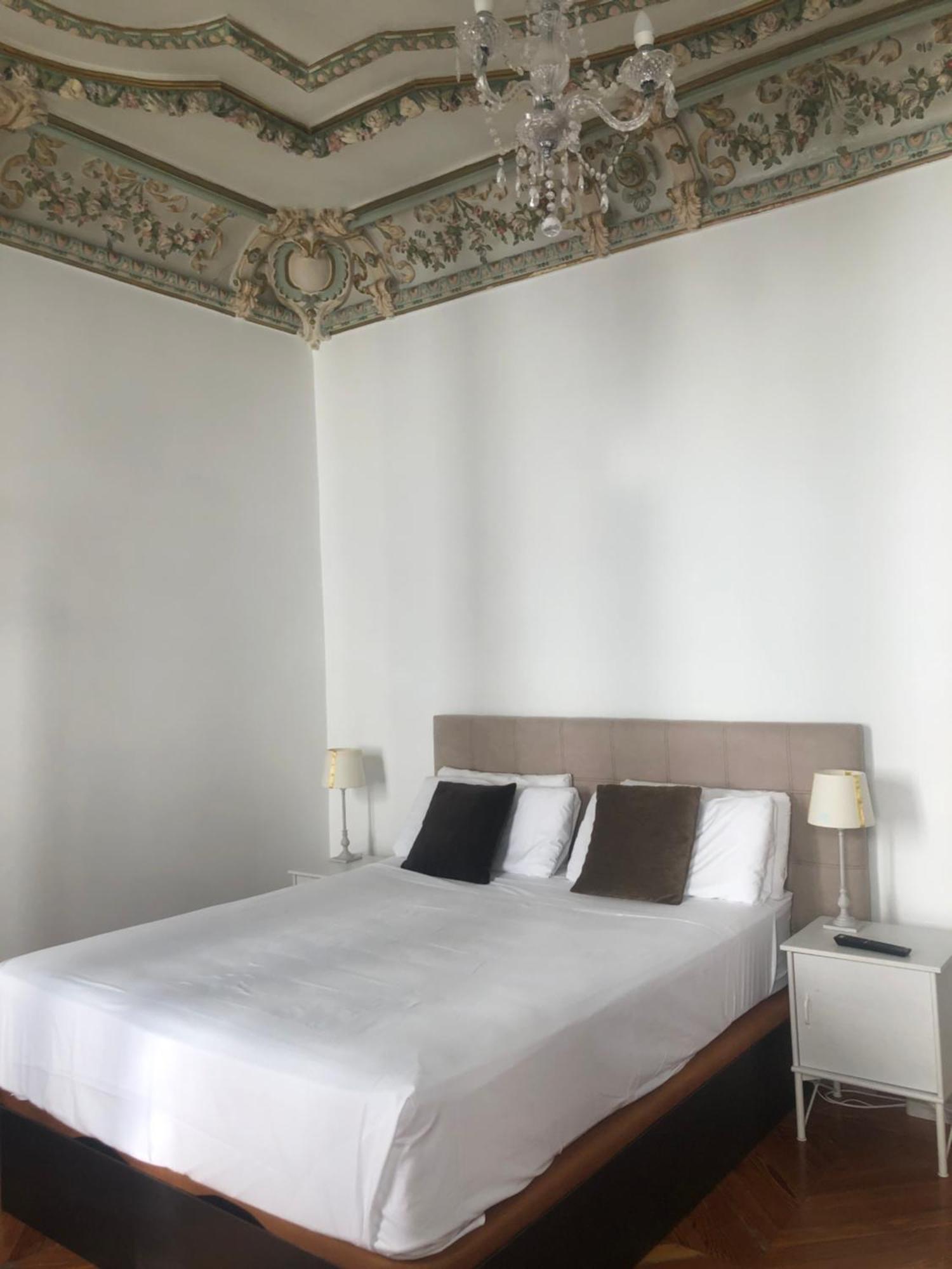 Grand Via House Hotel Мадрид Екстериор снимка